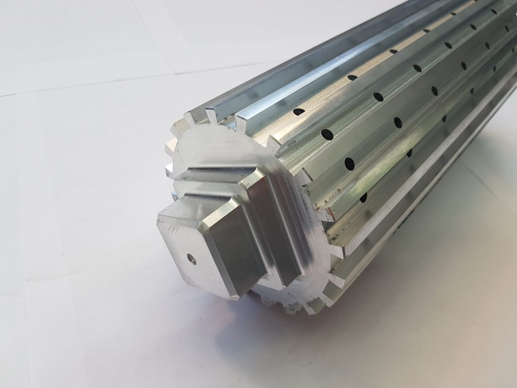 fresatura titanio inconel plastiche cnc 5assi (15)-min
